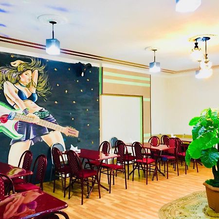 Hotel Nice Tbiliszi Kültér fotó