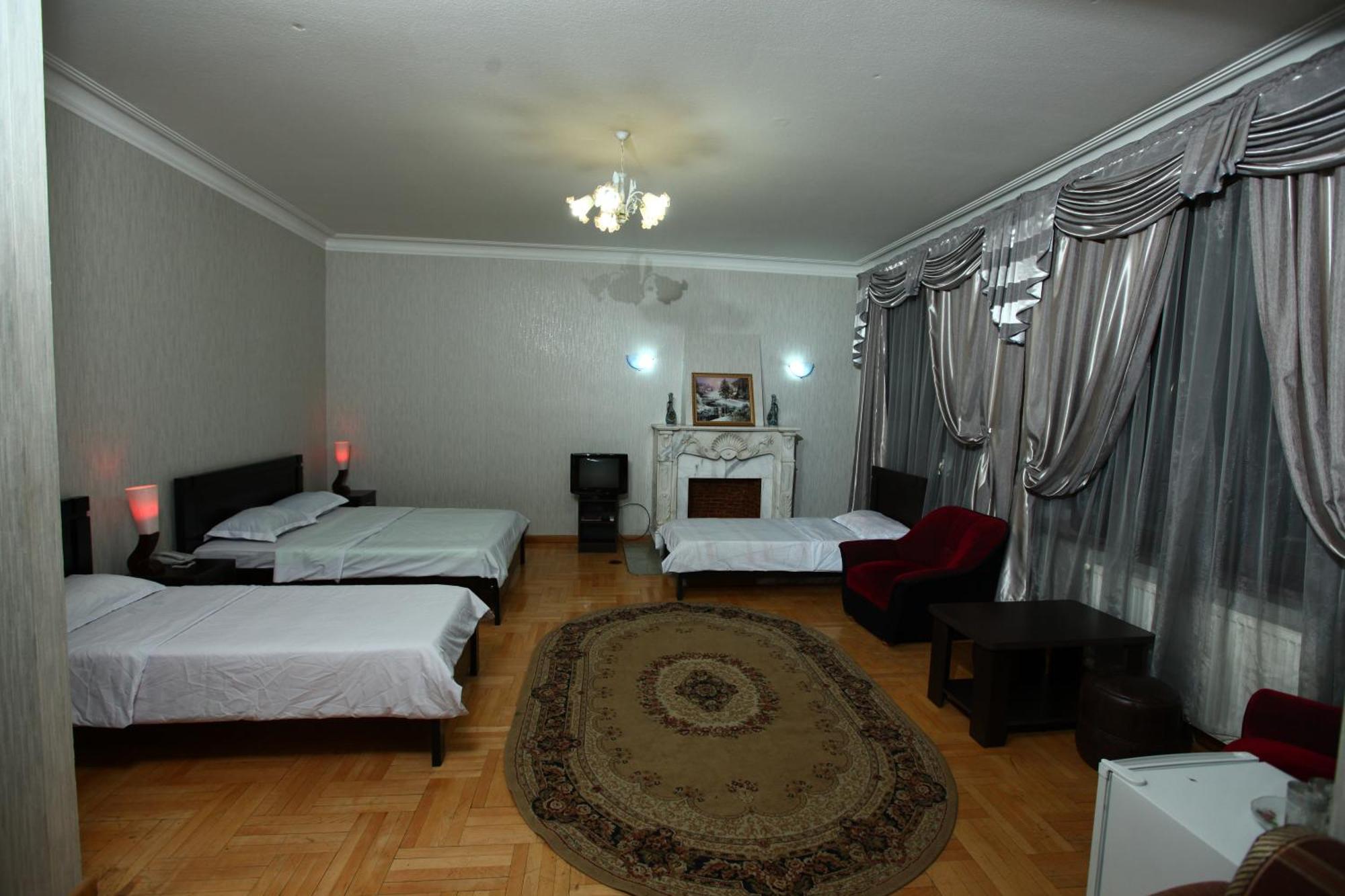 Hotel Nice Tbiliszi Kültér fotó